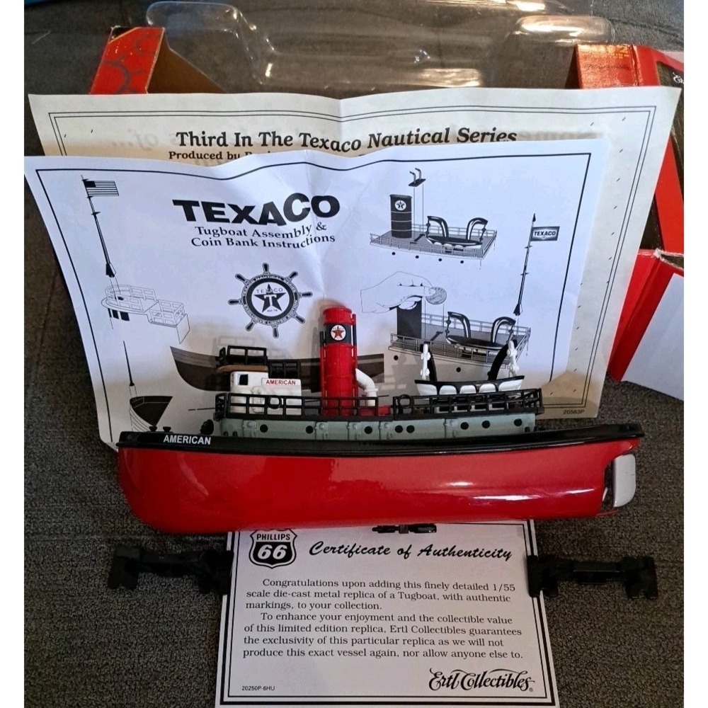 2002 Ertl Diecast Texaco The American Tugboat Bank 3rd In A Series Boat NIB